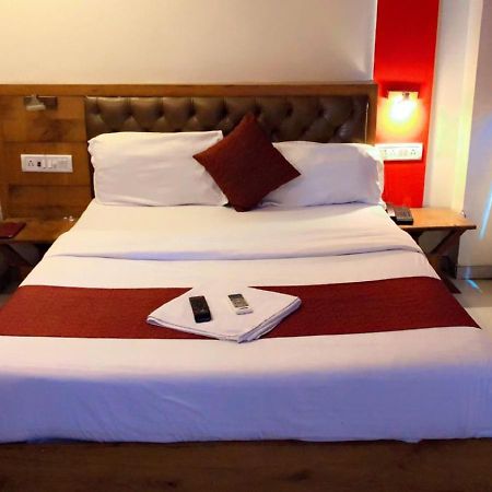 Hotel Grandeur-Near Mumbai International Airport Dış mekan fotoğraf