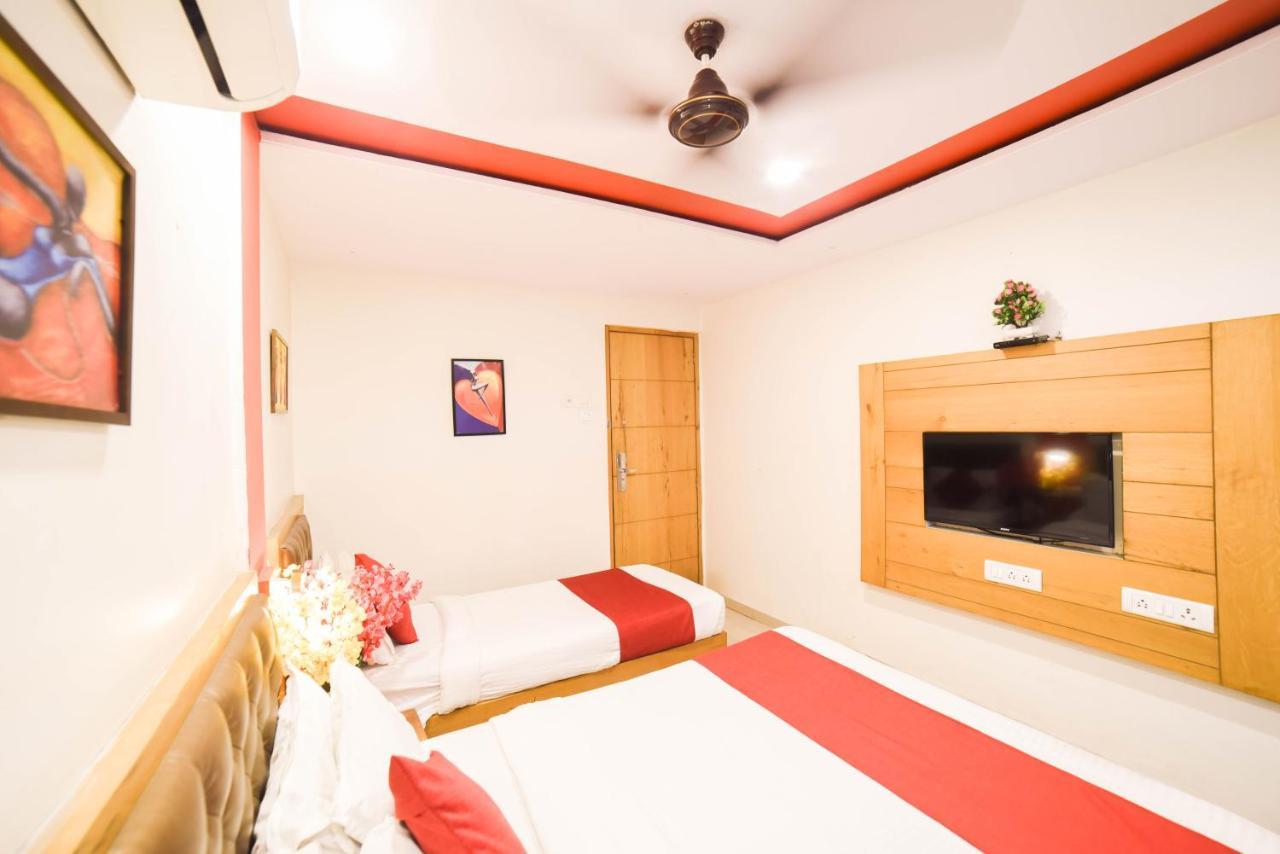 Hotel Grandeur-Near Mumbai International Airport Dış mekan fotoğraf