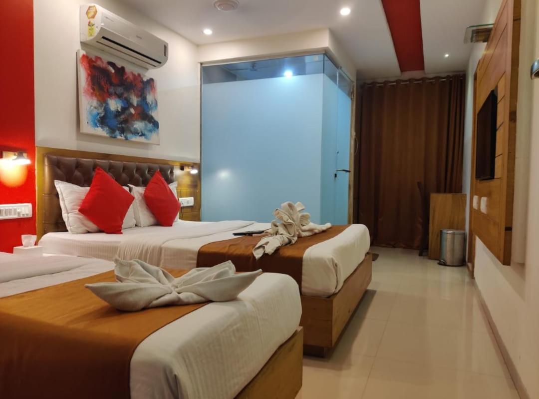 Hotel Grandeur-Near Mumbai International Airport Dış mekan fotoğraf