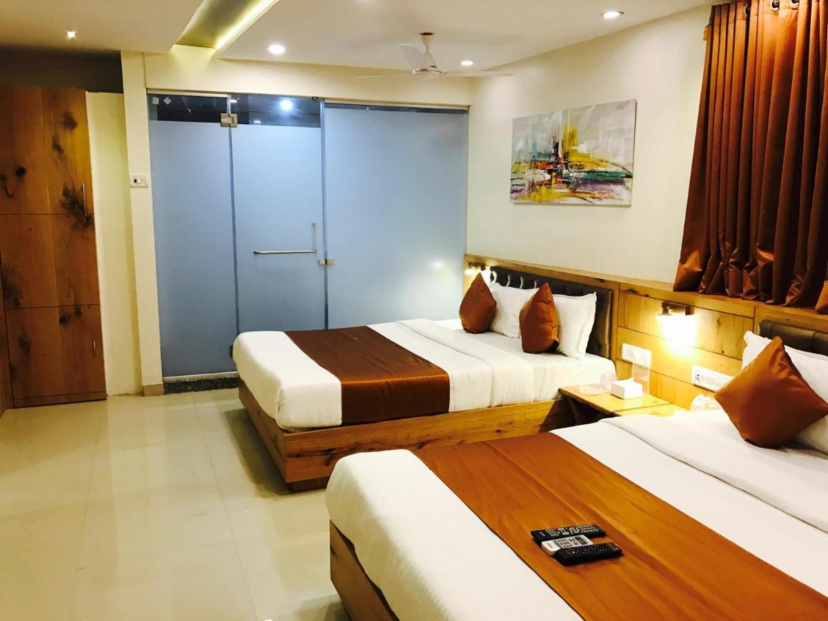 Hotel Grandeur-Near Mumbai International Airport Dış mekan fotoğraf